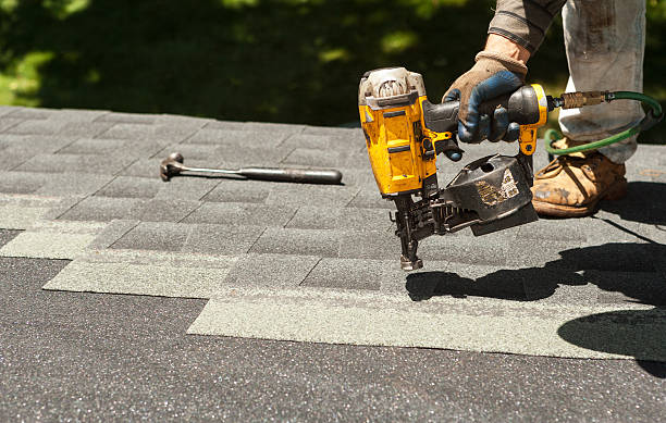 Best Roof Maintenance Services  in Montclair, VA
